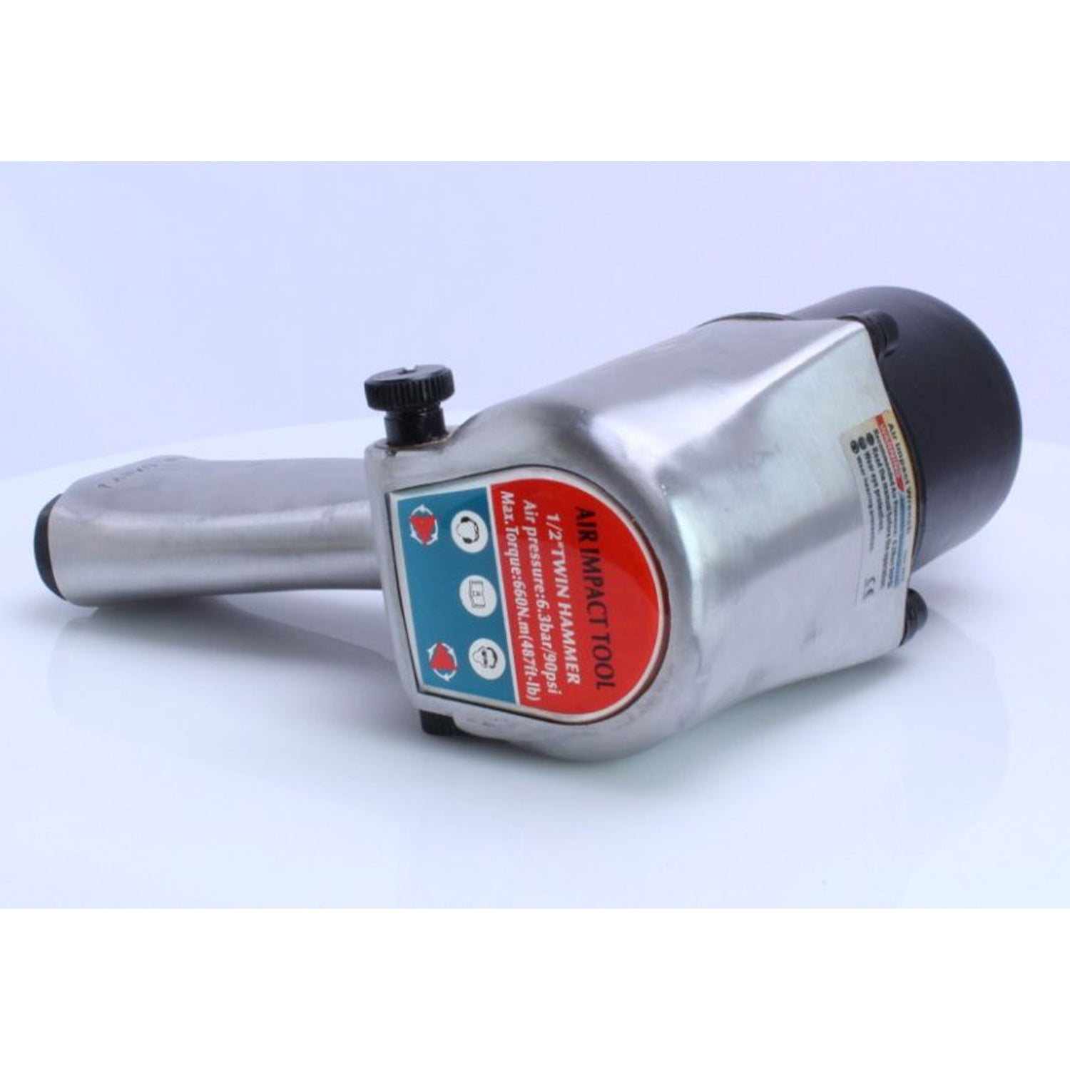 Pištoľový pneumatický rázový uťahovák 1/2'', 660Nm Satra