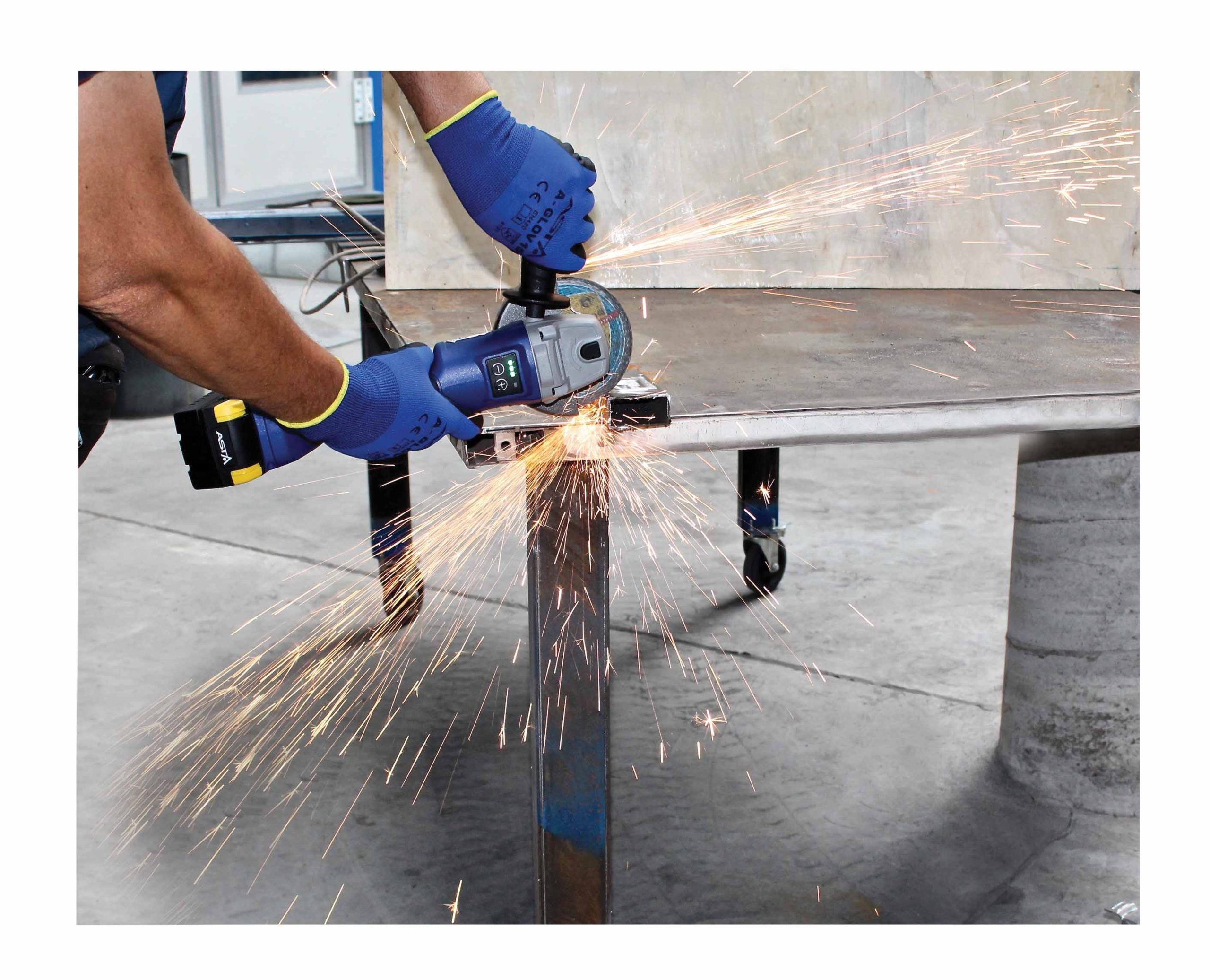 Uhlová brúska 3 v 1 s akumulátorom 125 mm 18 v 5.0 ah