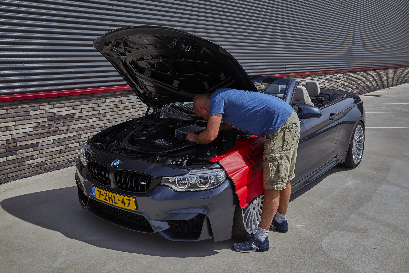 Ochranný poťah - plachta na blatník s magnetickou páskou 120 x 100cm HBM Machines Holandsko