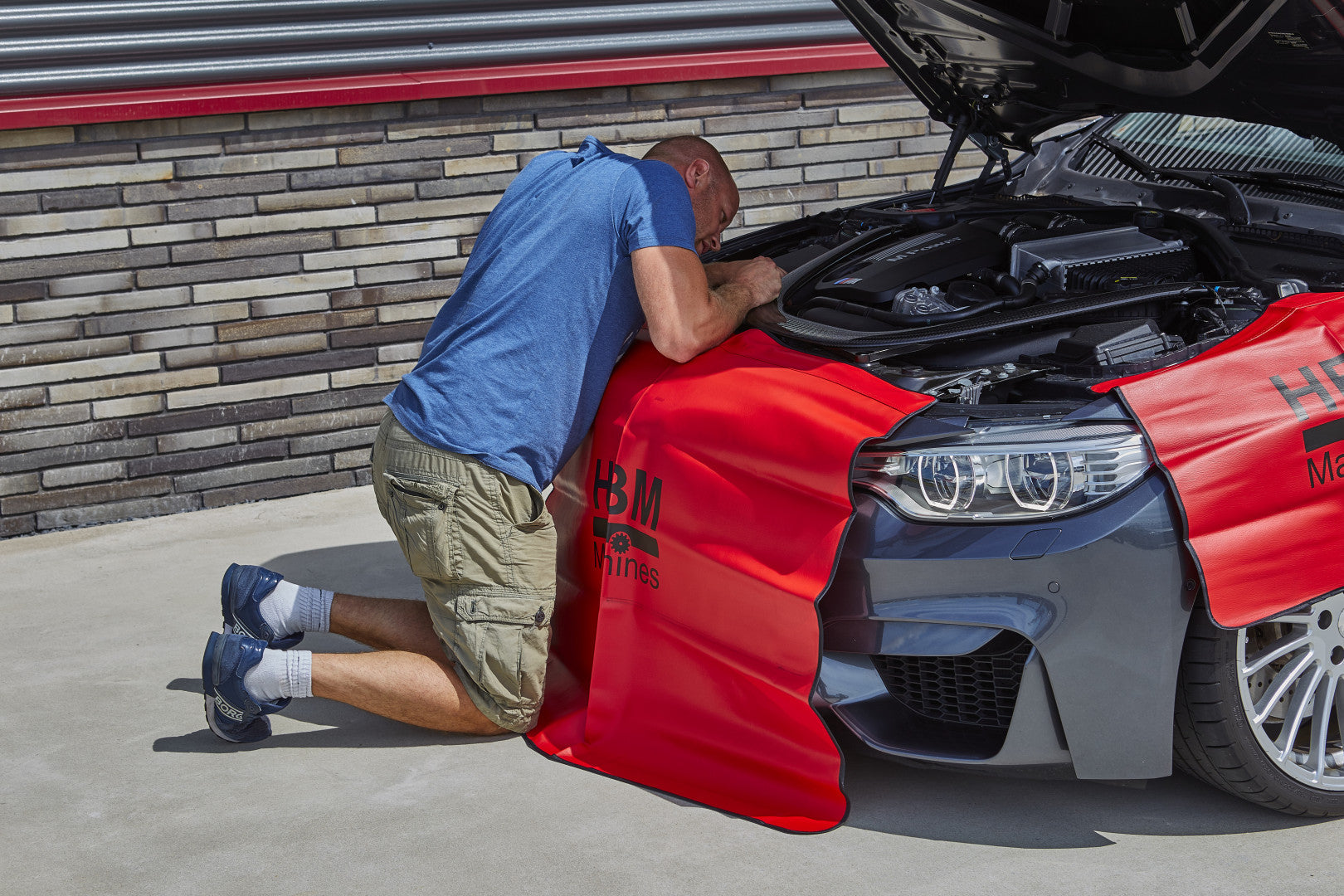 Ochranný poťah - plachta na blatník s magnetickou páskou 120 x 100cm HBM Machines Holandsko