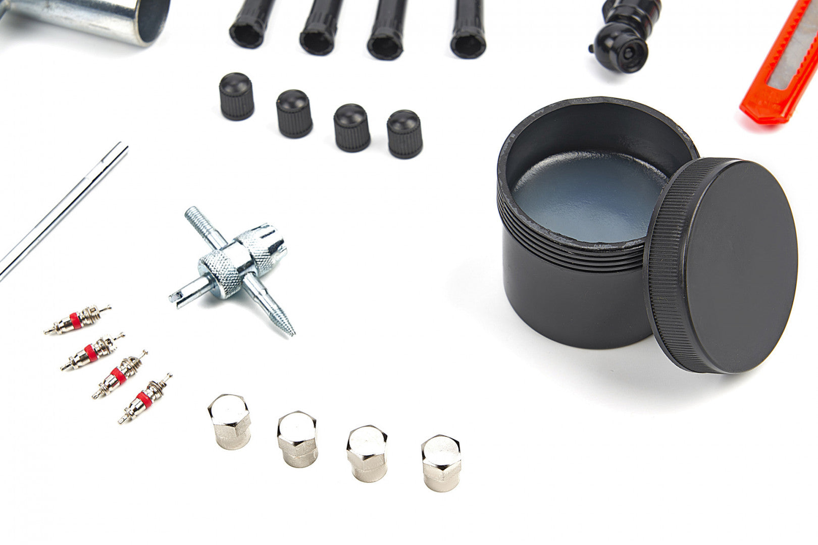 Súprava na opravu pneumatík 64 kusov hbm