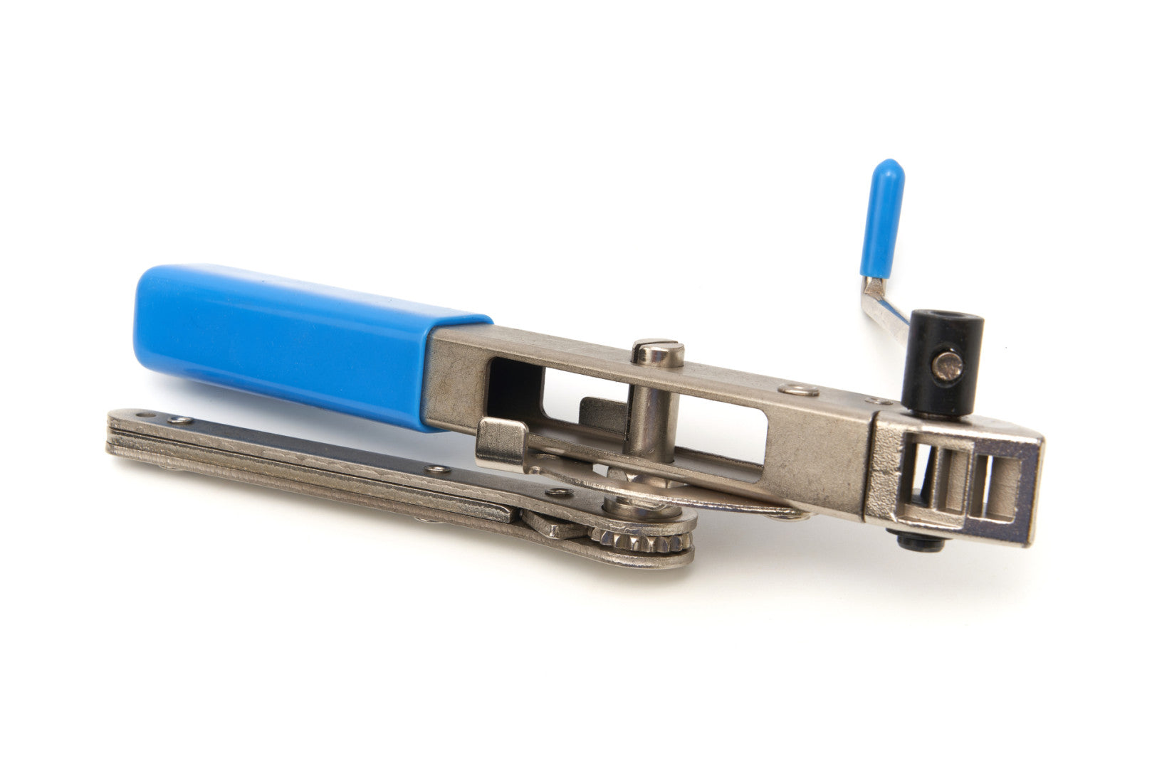 Račňové kliešte na spony manžety poloosi