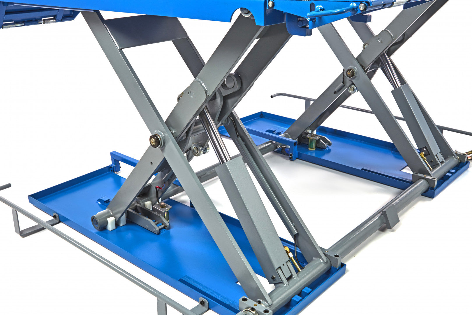 Nožnicový zdvihák 220V 3t HBM + olej zdarma