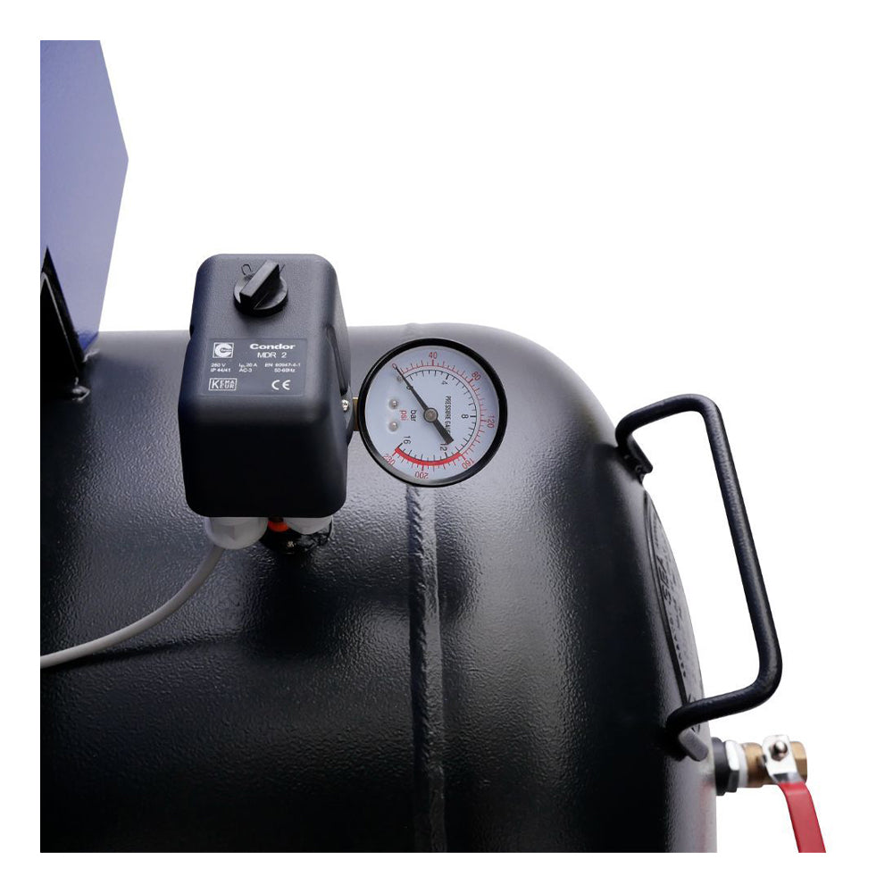 Tichý kompresor so spúšťaním star-delta 5.5 kw 11 bar 270 l 400 v zionair