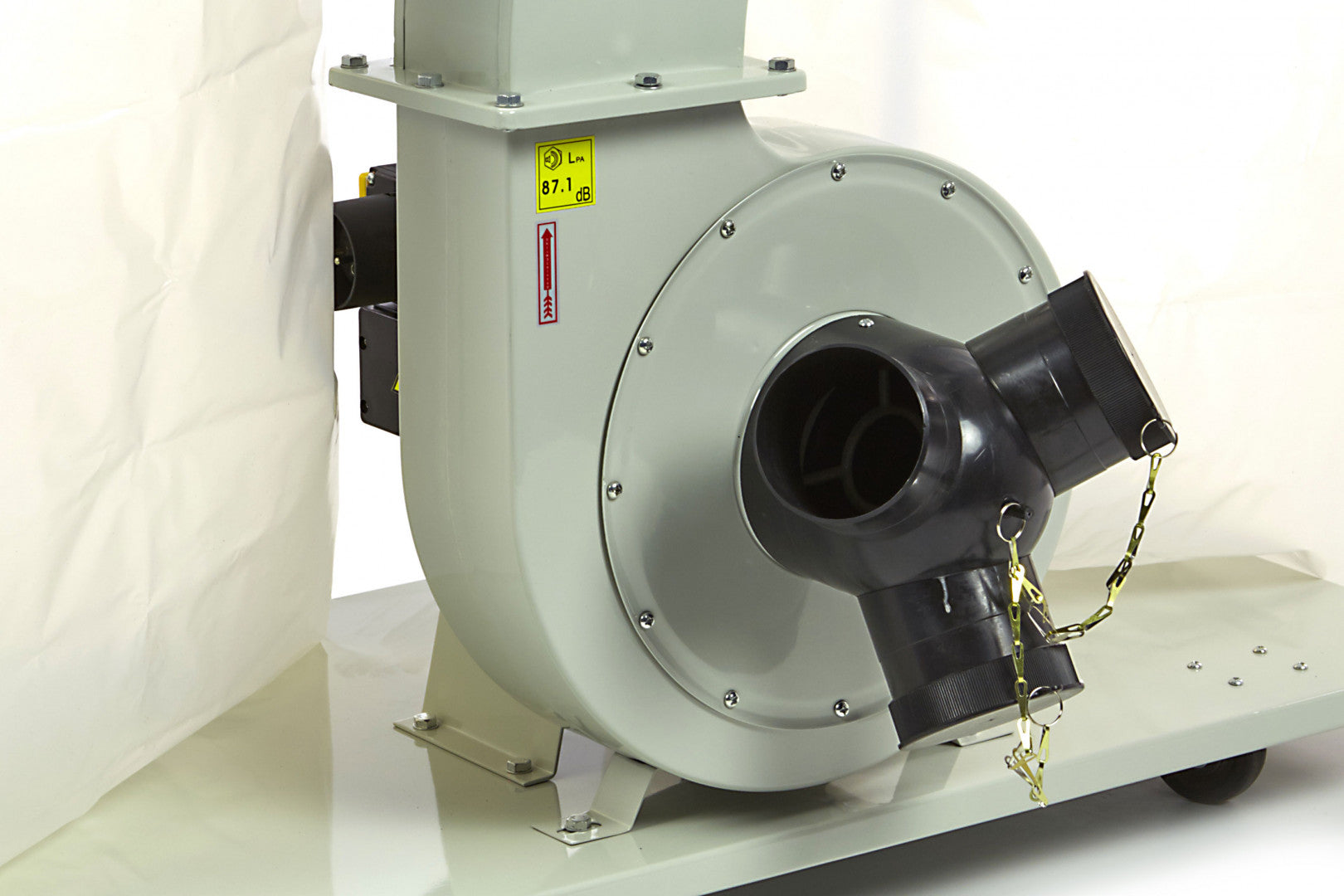 Dvojitý odsávač prachu a pilín s filtráciou HBM 300 230V