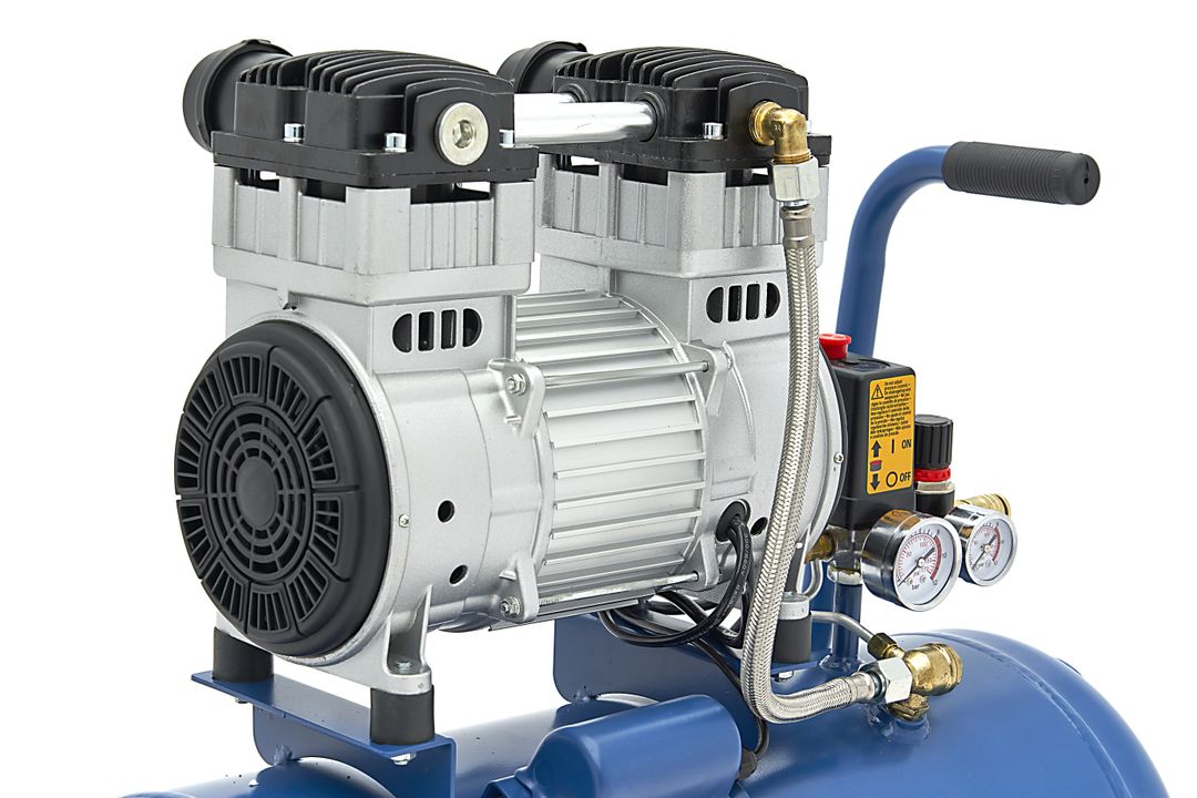 Tichý bezolejový kompresor s nízkou hlučnosťou 50l 1500W HBM