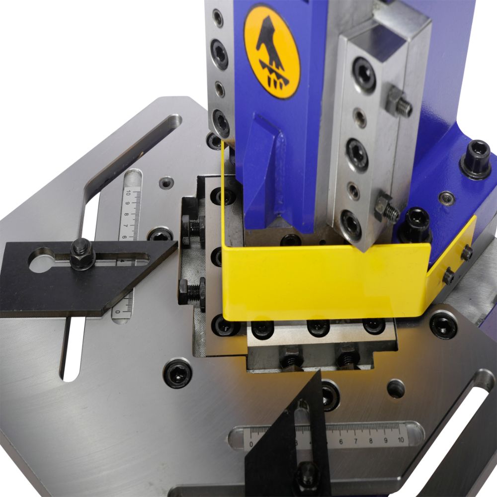 Stroj na vystrihovanie kovu s rukoväťou 3 mm