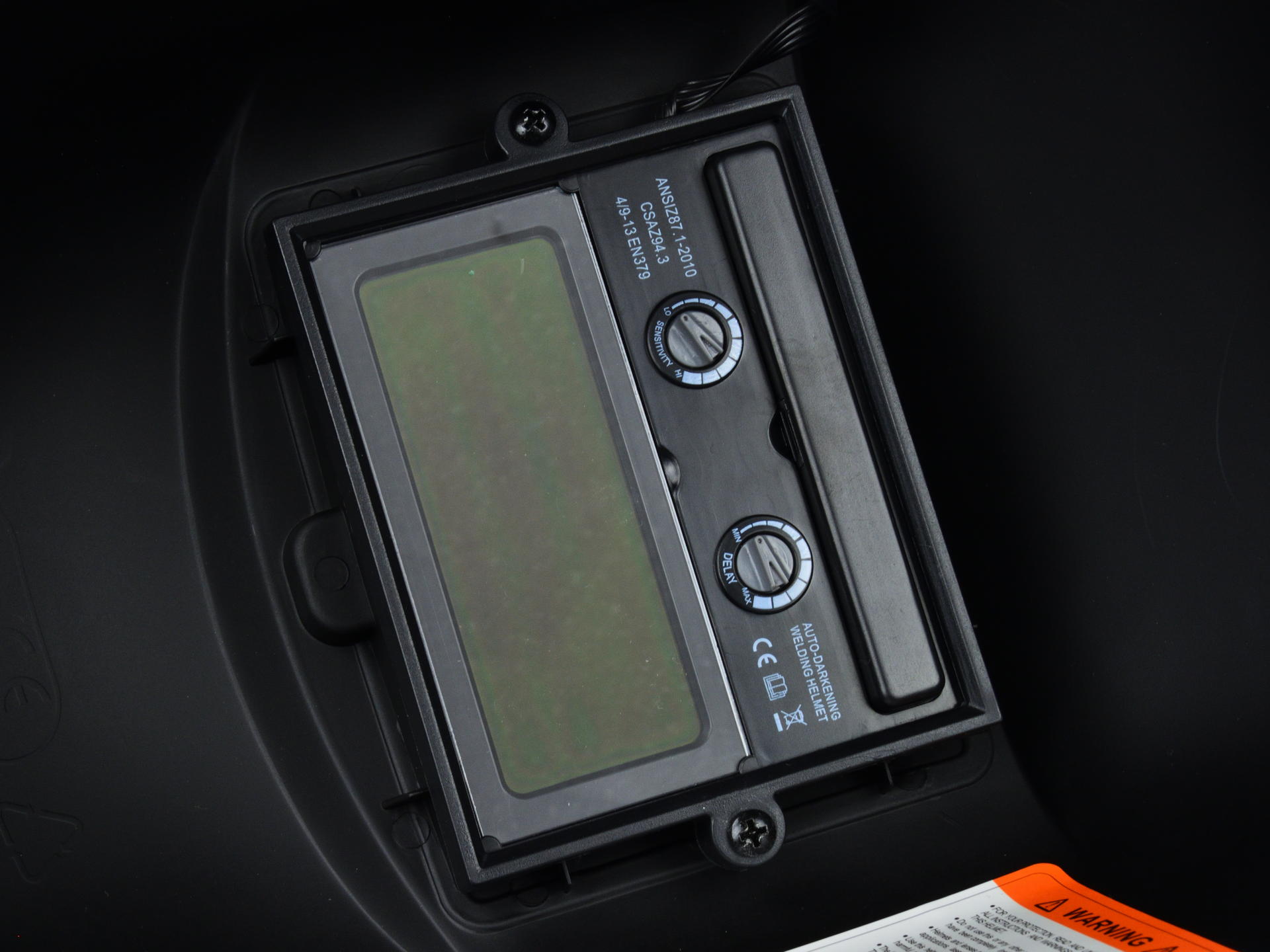 Zváracia maska s automatickým stmievacím filtrom Profi-Eagle Geko