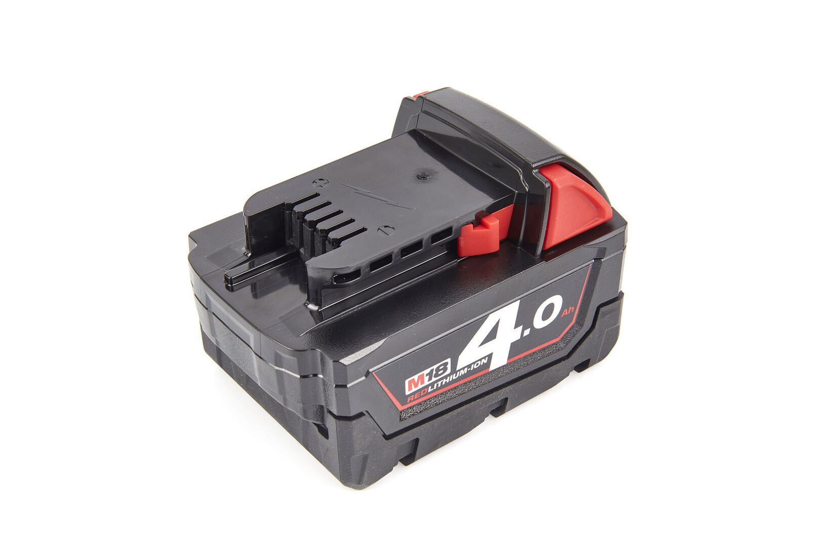 Akumulátorová vŕtačka - skrutkovač 82Nm, 2 akumulátory 18V 4,0Ah Milwaukee