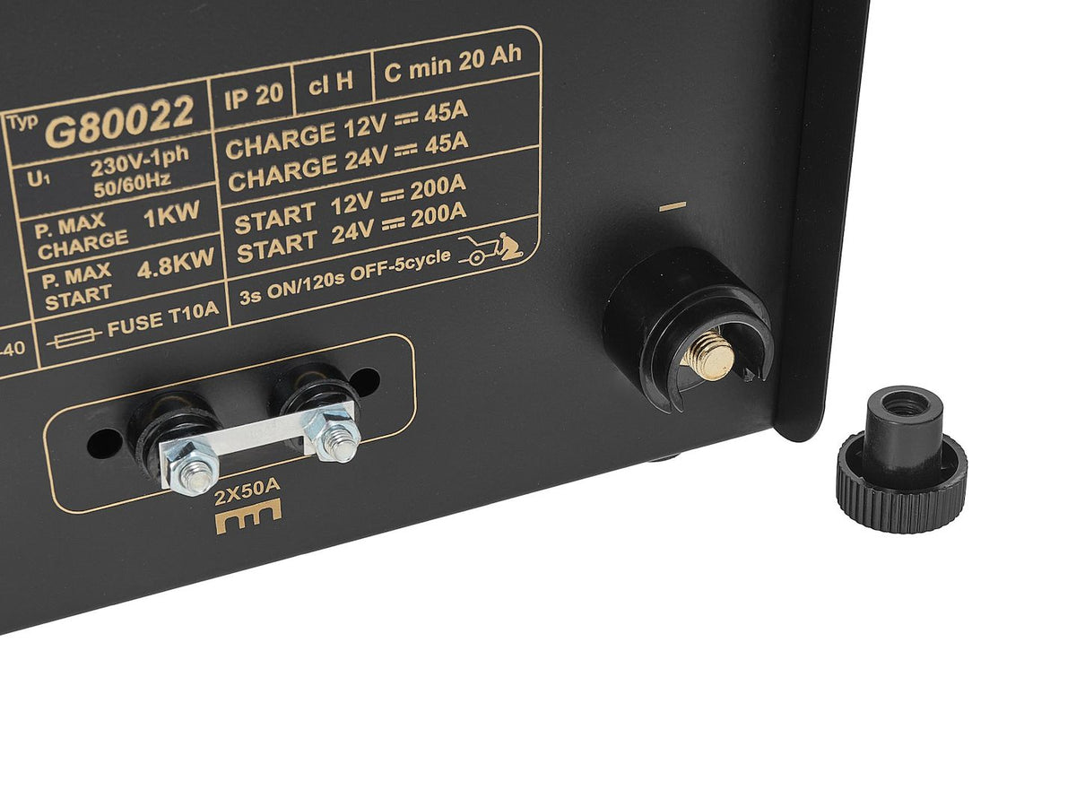 Nabíjačka autobatérií s funkciou štartovania 200A, 12/24V, Geko