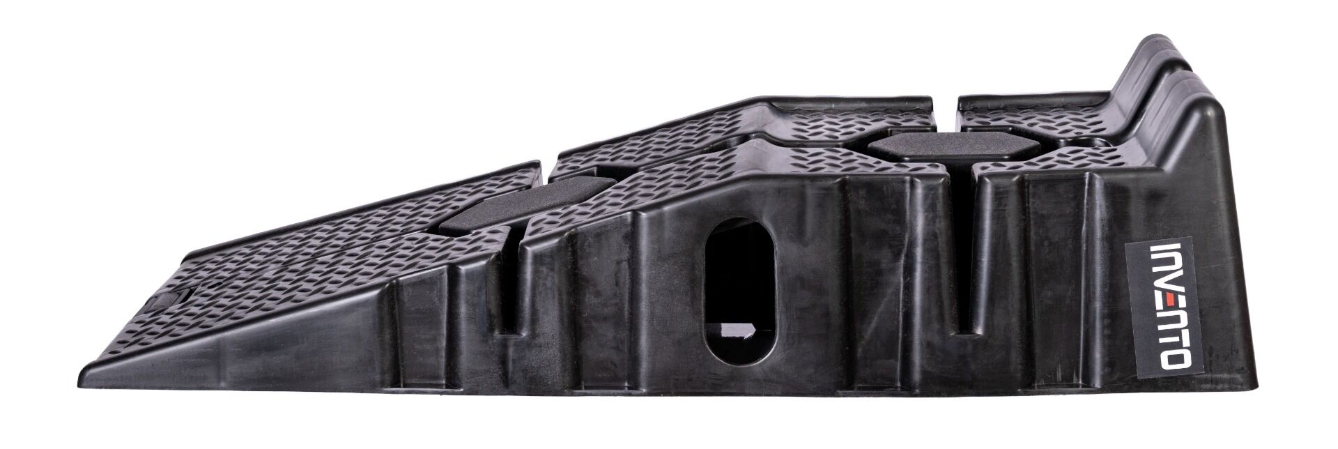 Nájazdové rampy, sada 2ks, 900 x 330 x 170mm, 2,5t, Invento