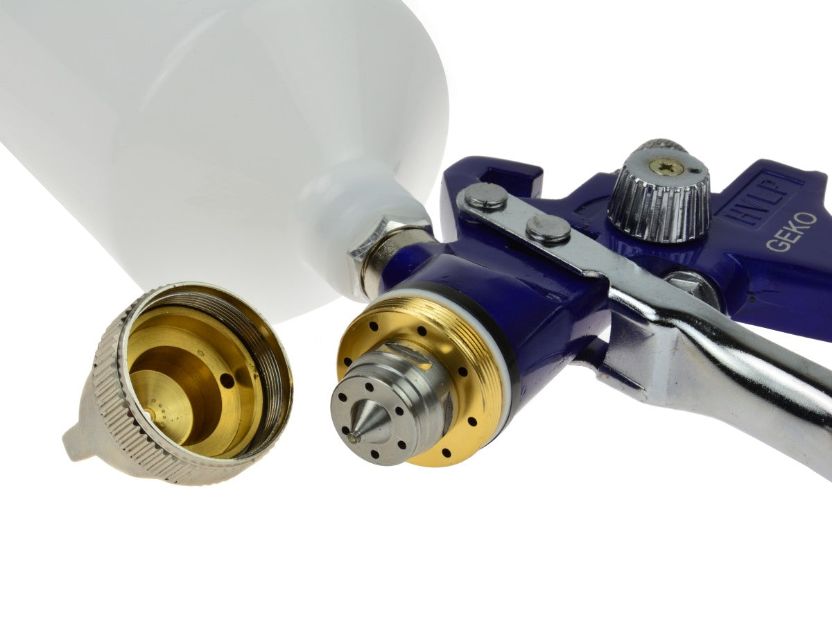 Striekacia pištoľ 1,4 mm s regulátorom tlaku a odlučovačom vody