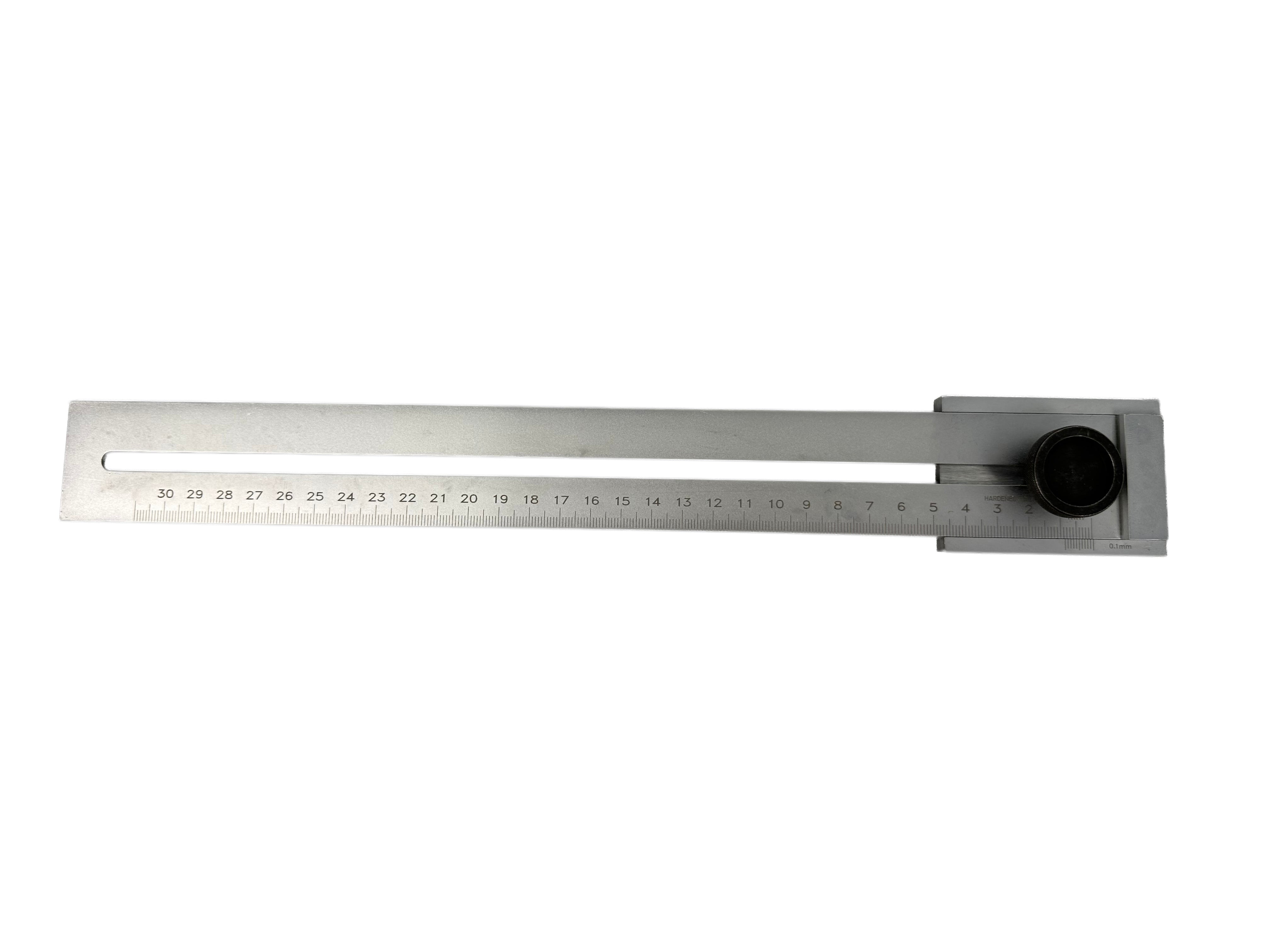 Pravítko na rysovanie rovnobežných čiar 300mm, Gebo Tools