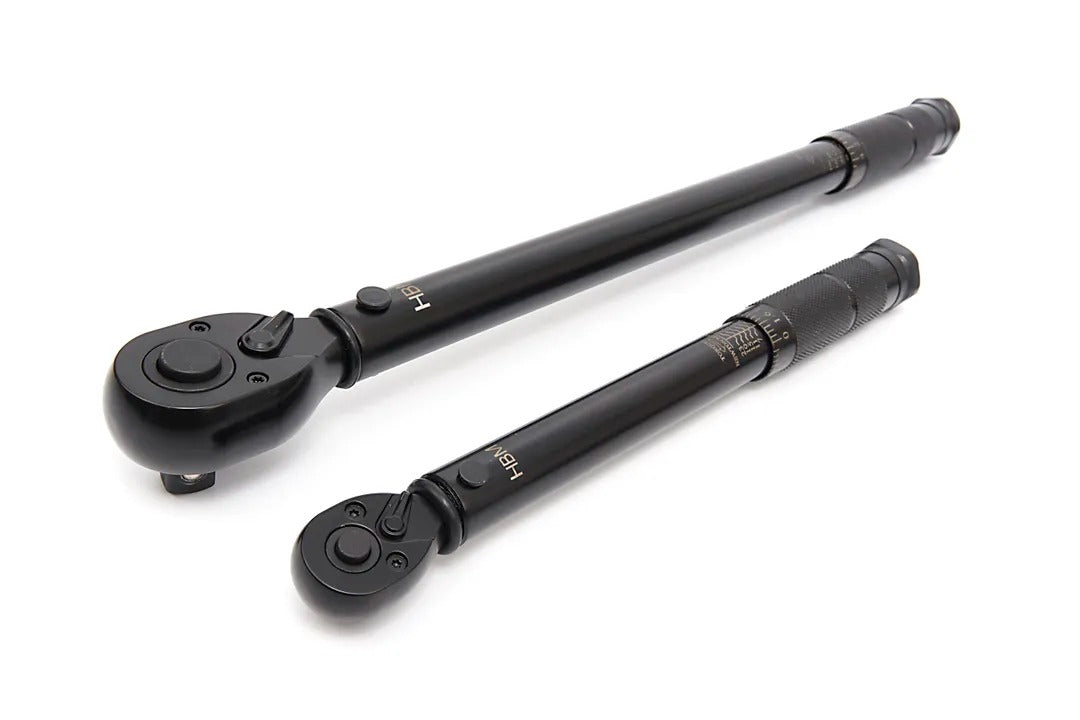 Sada momentových kľúčov HBM Holandsko 5ks, 1/4” (5 - 25Nm) a 1/2” (28 - 210Nm), s predĺžením 125mm a adaptérom