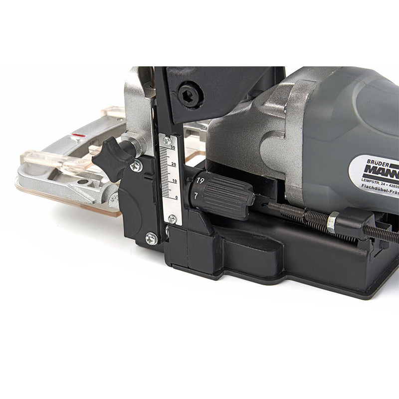 Fréza na drevo 900W Mannesmann