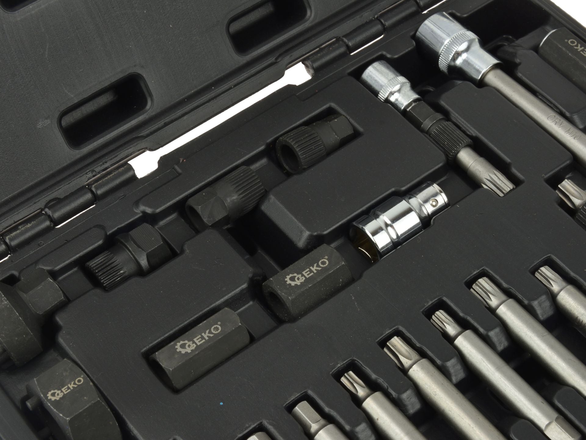 Sada kľúčov na remenice alternátora 24 kusov