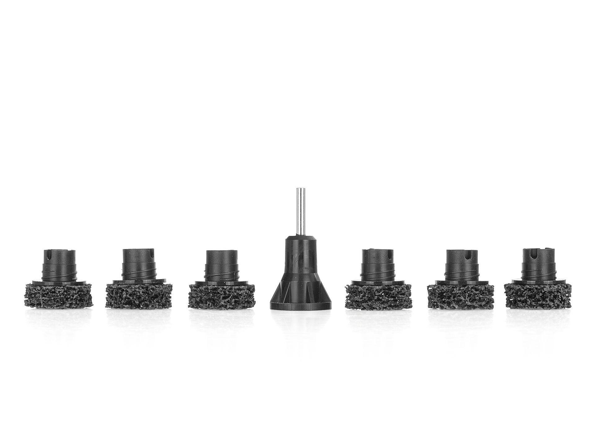 Sada 6 kefiek na čistenie nábojov a kolesových skrutiek