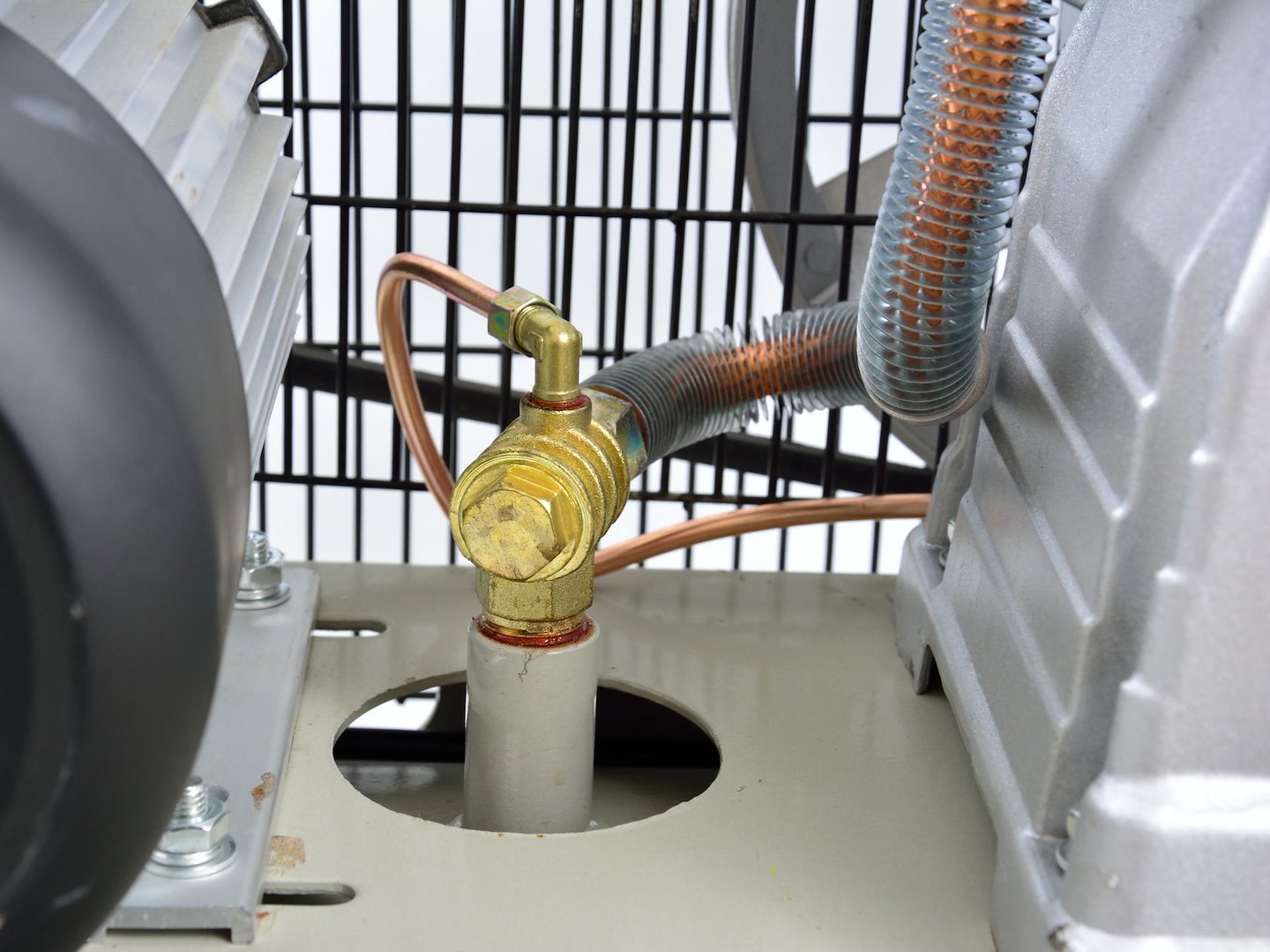 Vzduchový kompresor 100l, 420l/min, 220V, Geko