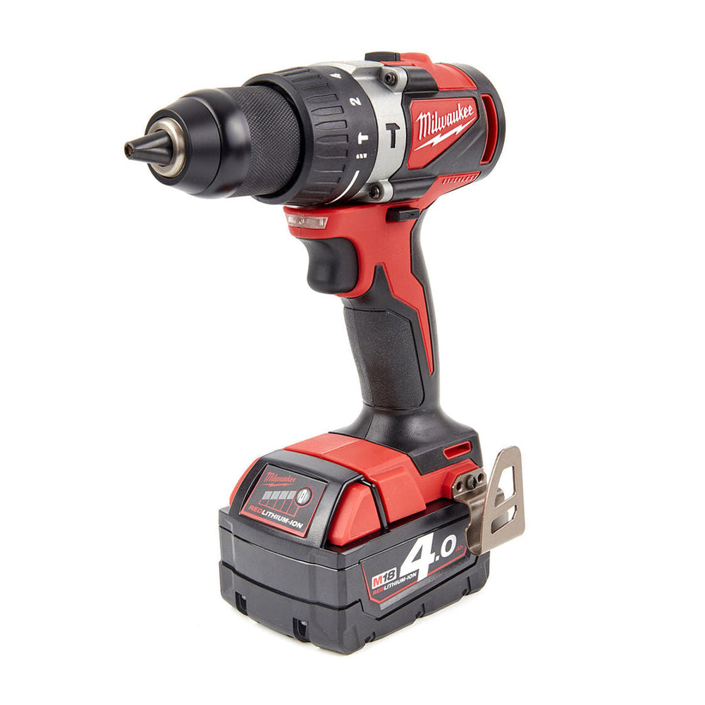 Akumulátorová vŕtačka - skrutkovač 82Nm, 2 akumulátory 18V 4,0Ah Milwaukee