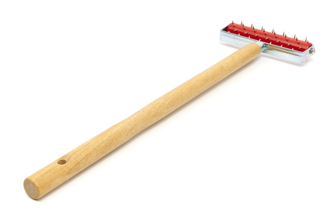 Ostnatý valec na odstraňovanie tapiet HBM