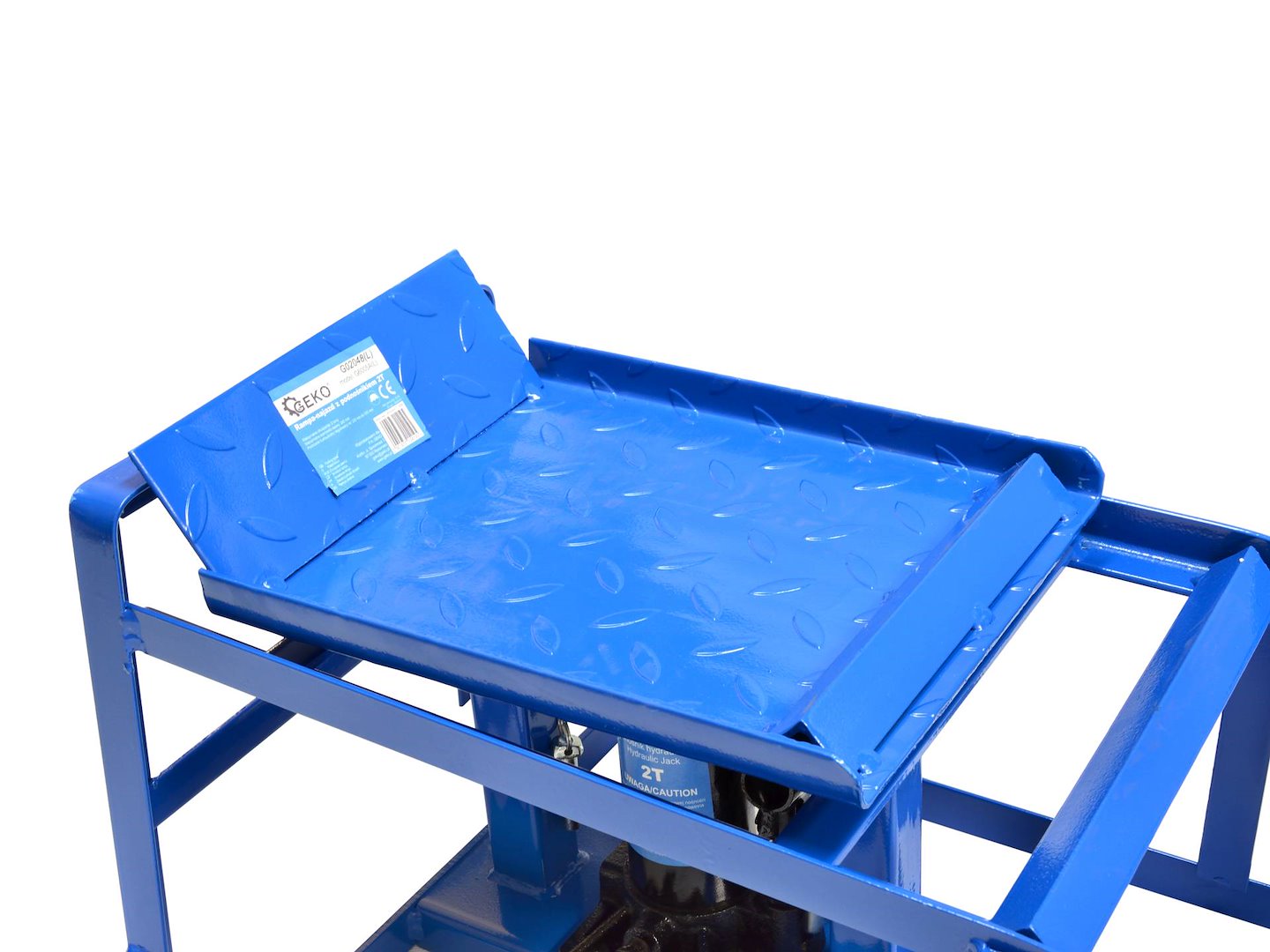 Autorampa s hydraulickým zdvihom 2t GEKO