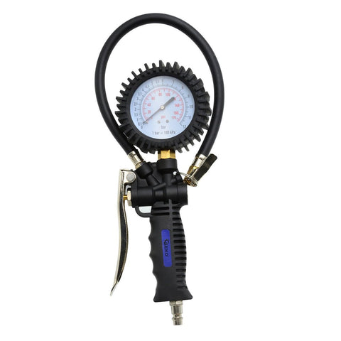 Pištoľ na hustenie pneumatík s manometrom