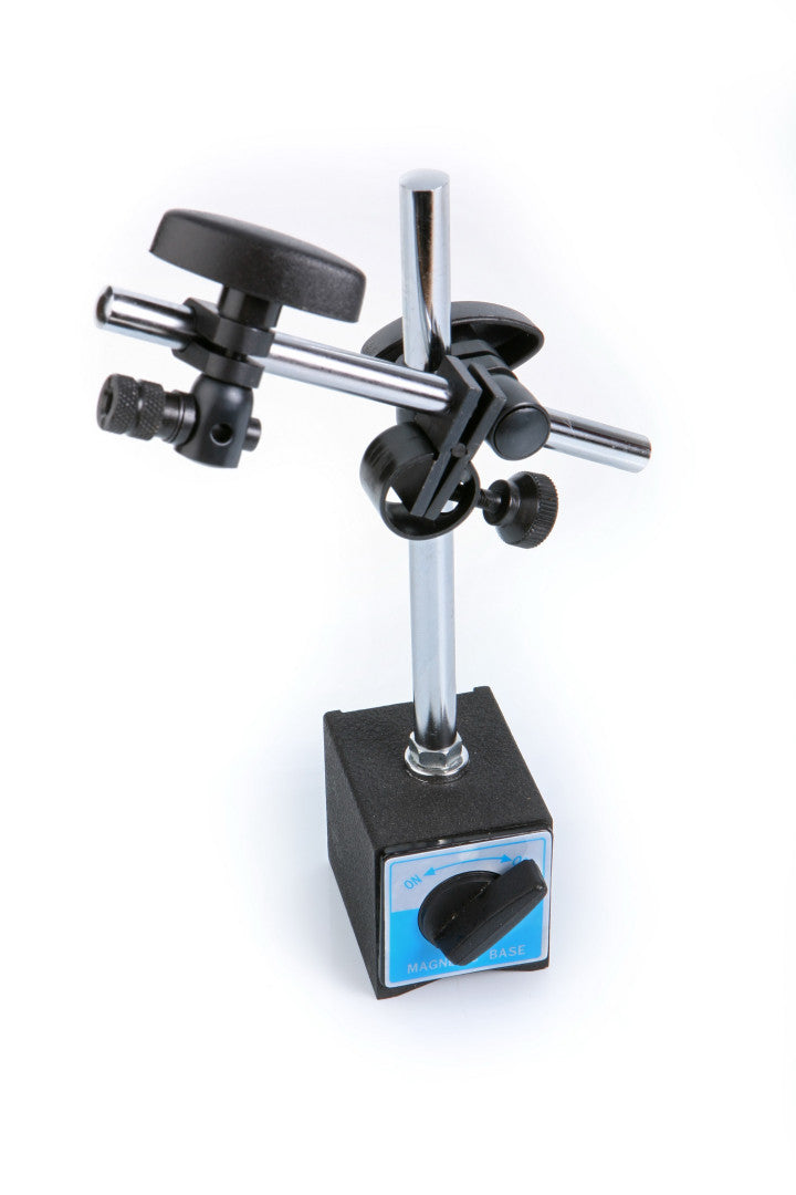 Magnetický stojan pre číselníkový ochýlkomer