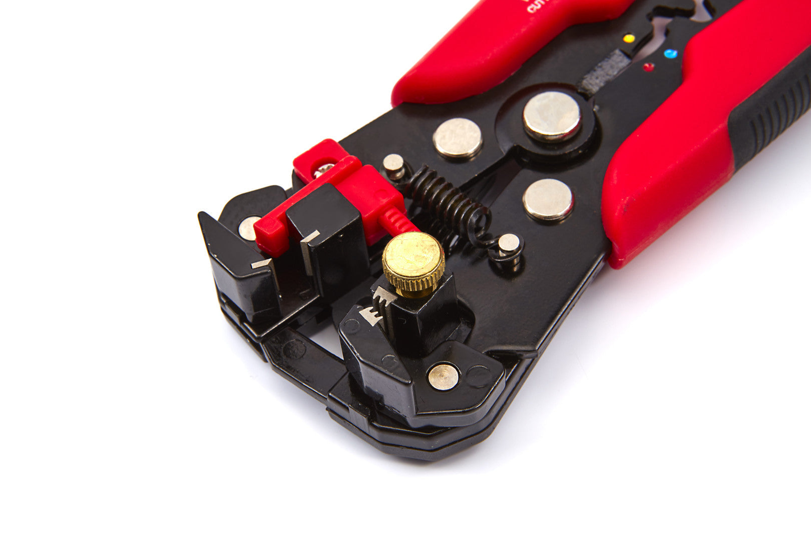 Automatické viacúčelové kliešte na lisovanie, odizolovanie a strihanie elektrických káblov