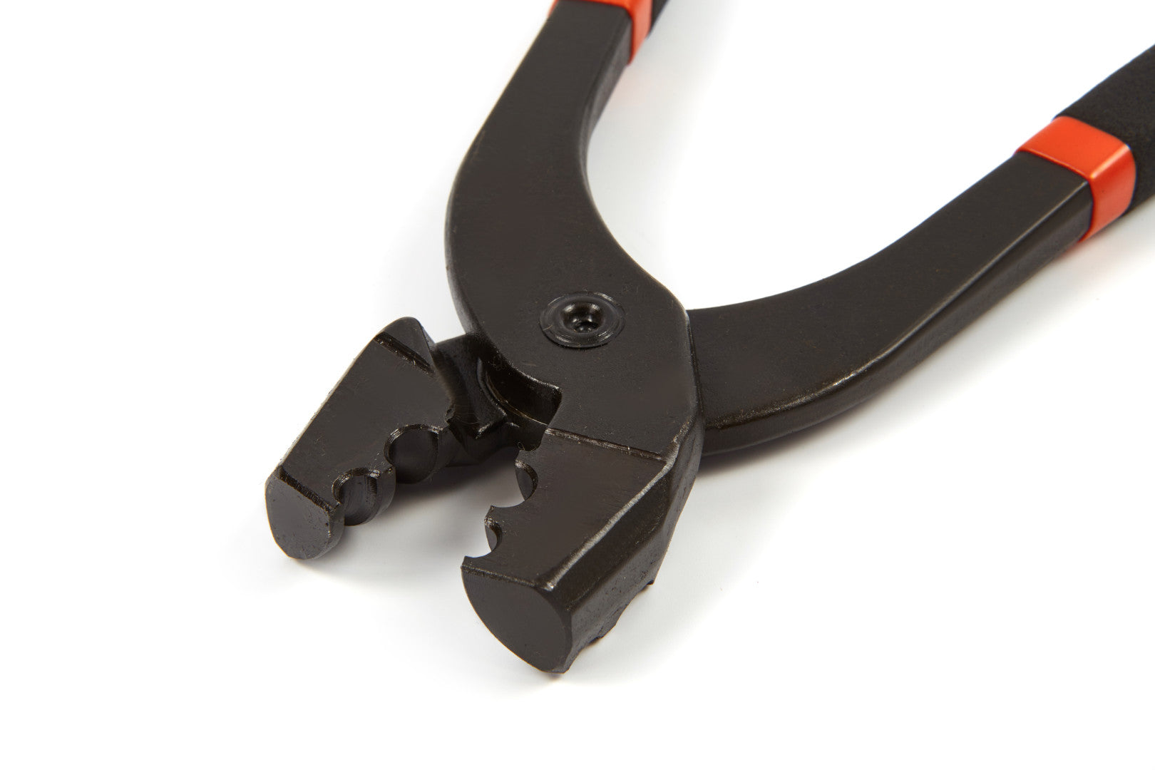 Kliešte na ohýbanie brzdových rúrok