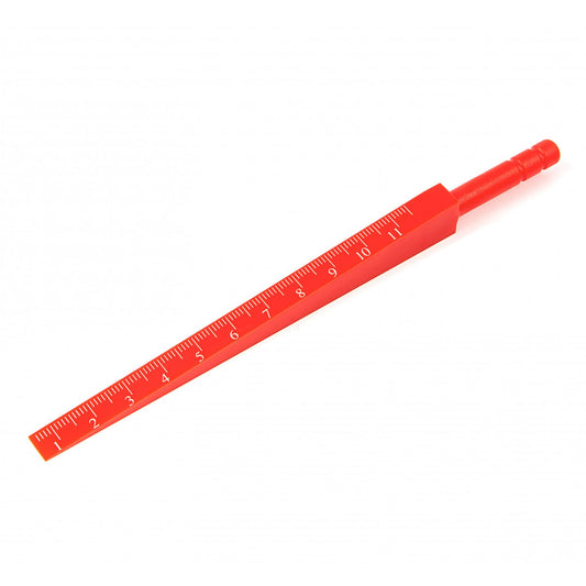 Merací klin na meranie vzdialenosti medzi prvkami karosérie