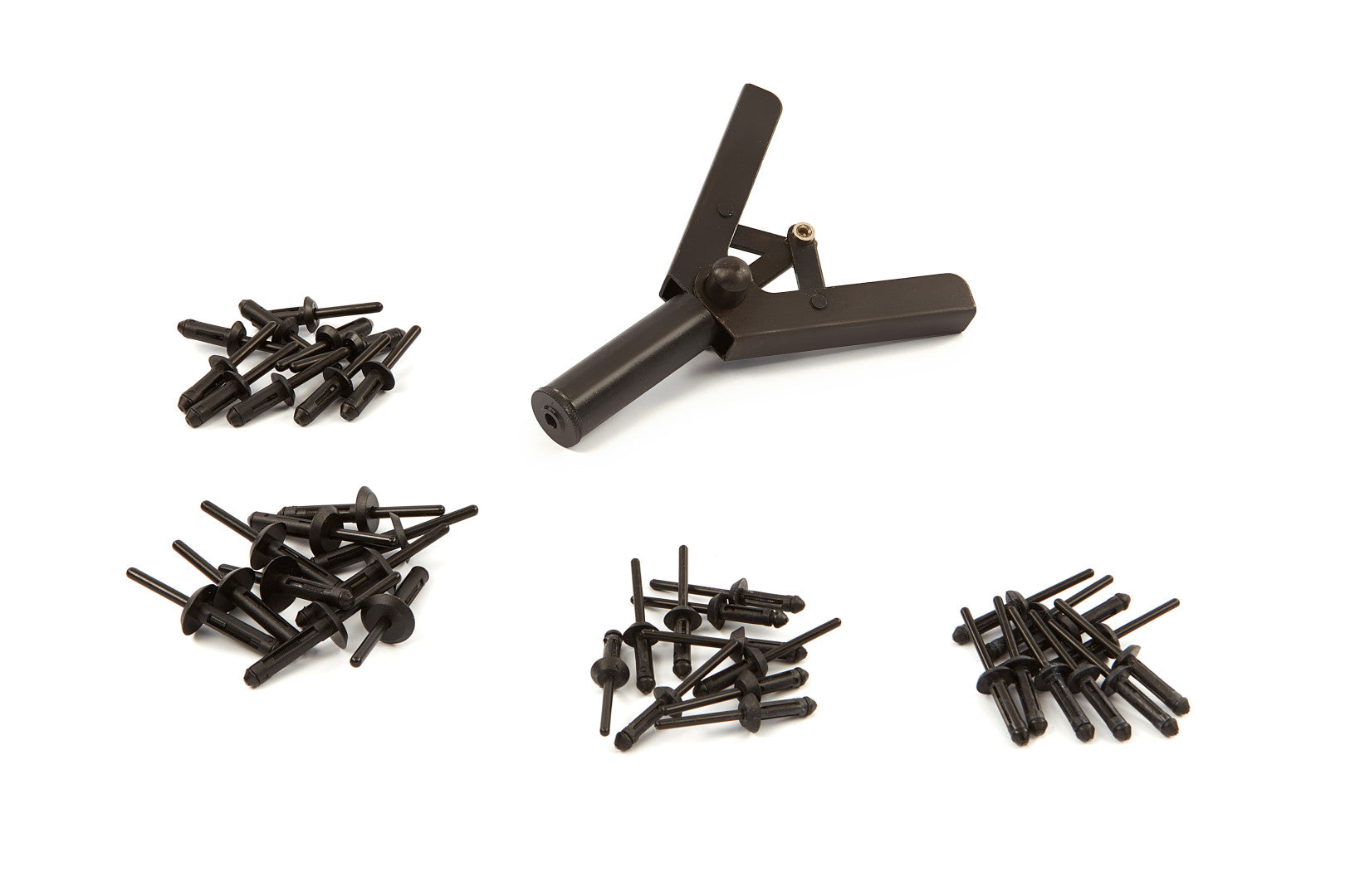 Sada plastových klieští na trhacie nity