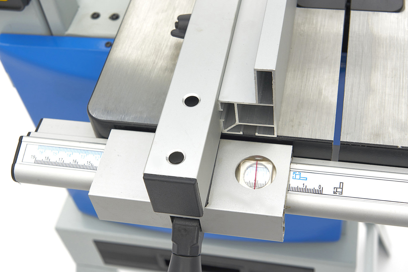 Profesionálna vertikálna pásová píla na drevo HBM 250, 230V, 375W