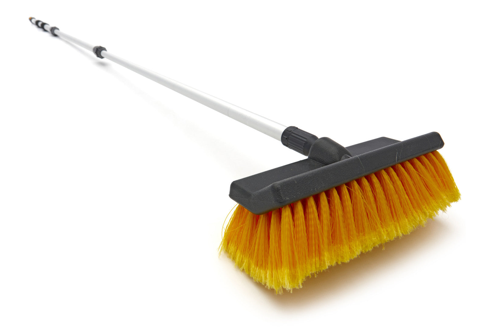 Teleskopická umývacia kefa s 3 m hadicovou prípojkou hbm