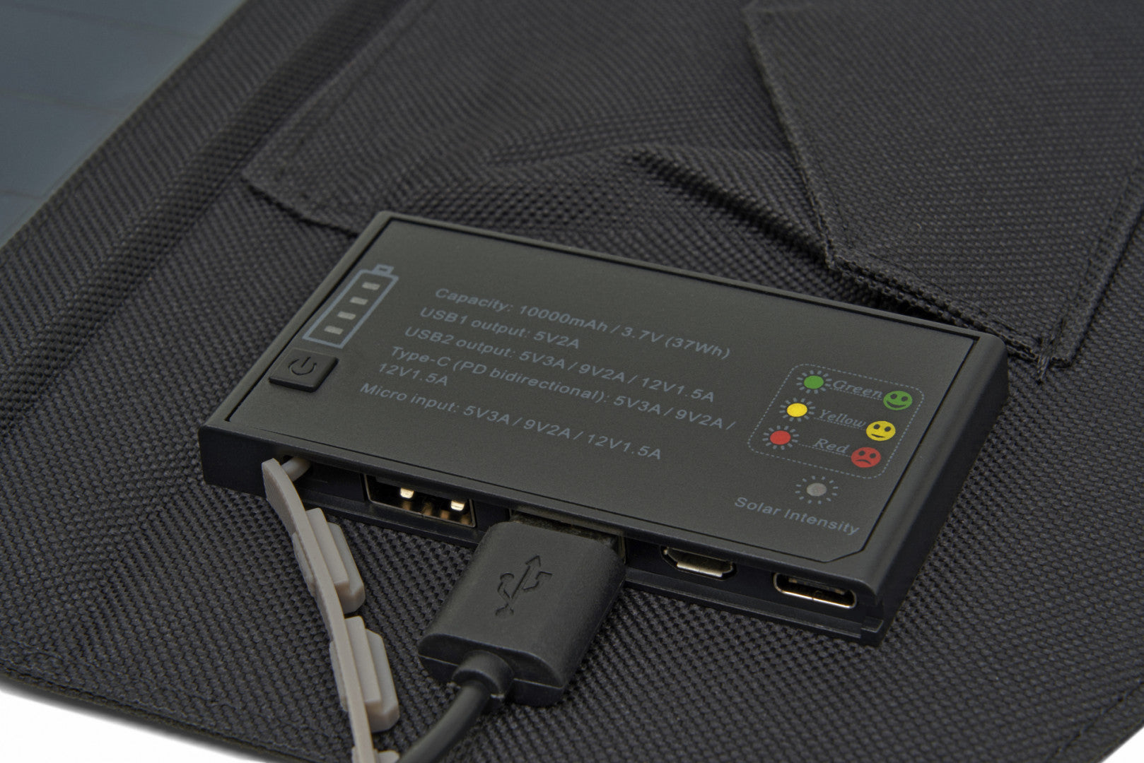 Skladací a prenosný fotovoltický solárny panel 15 w s akumulátorom 10000 mah