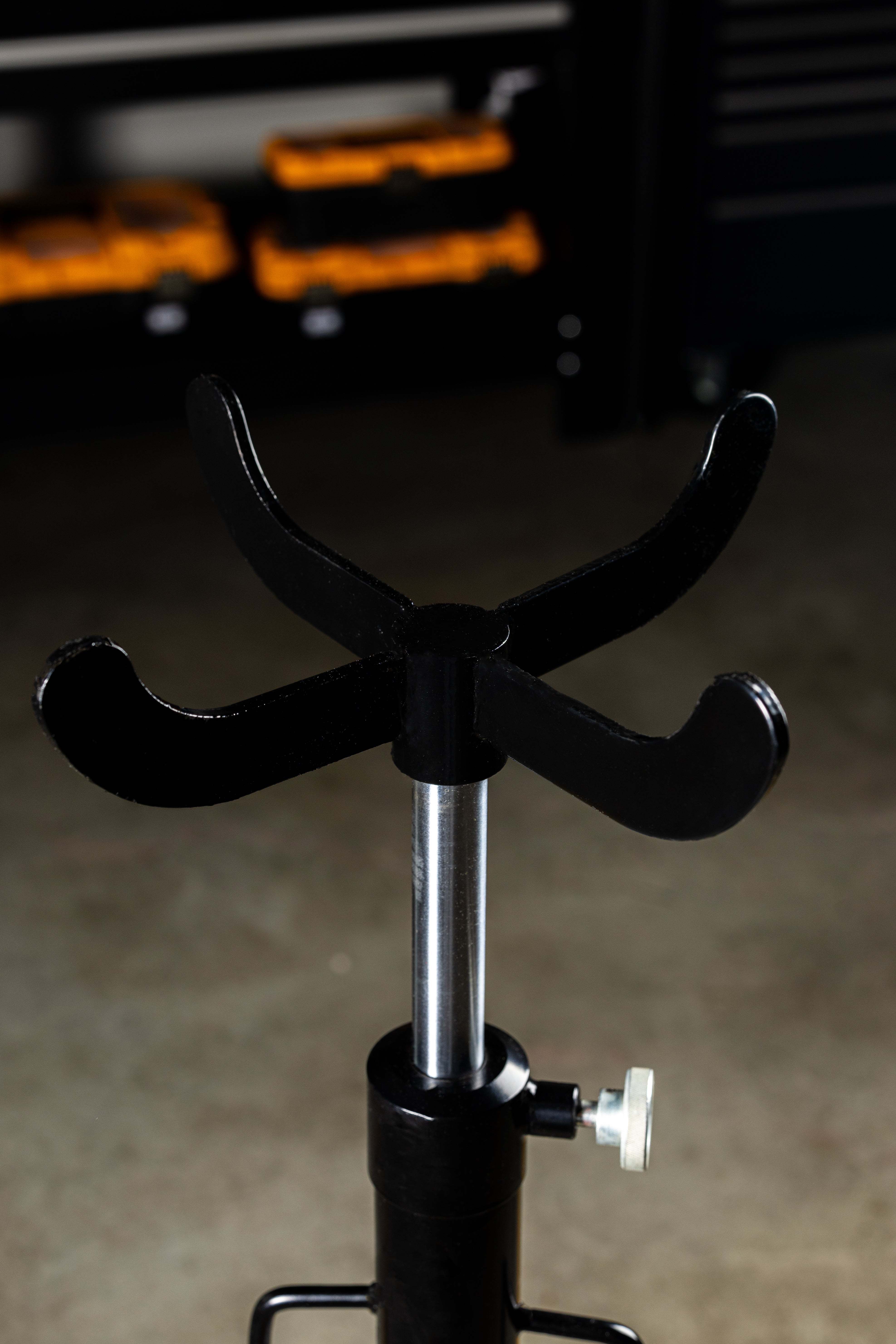 Hydraulický zdvihák prevodoviek 500kg HBM Machines