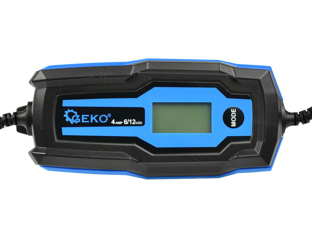 Automatická nabíjačka autobatérií 4/12V, 4A, s LCD displejom, pre autobatérie 4 - 120Ah