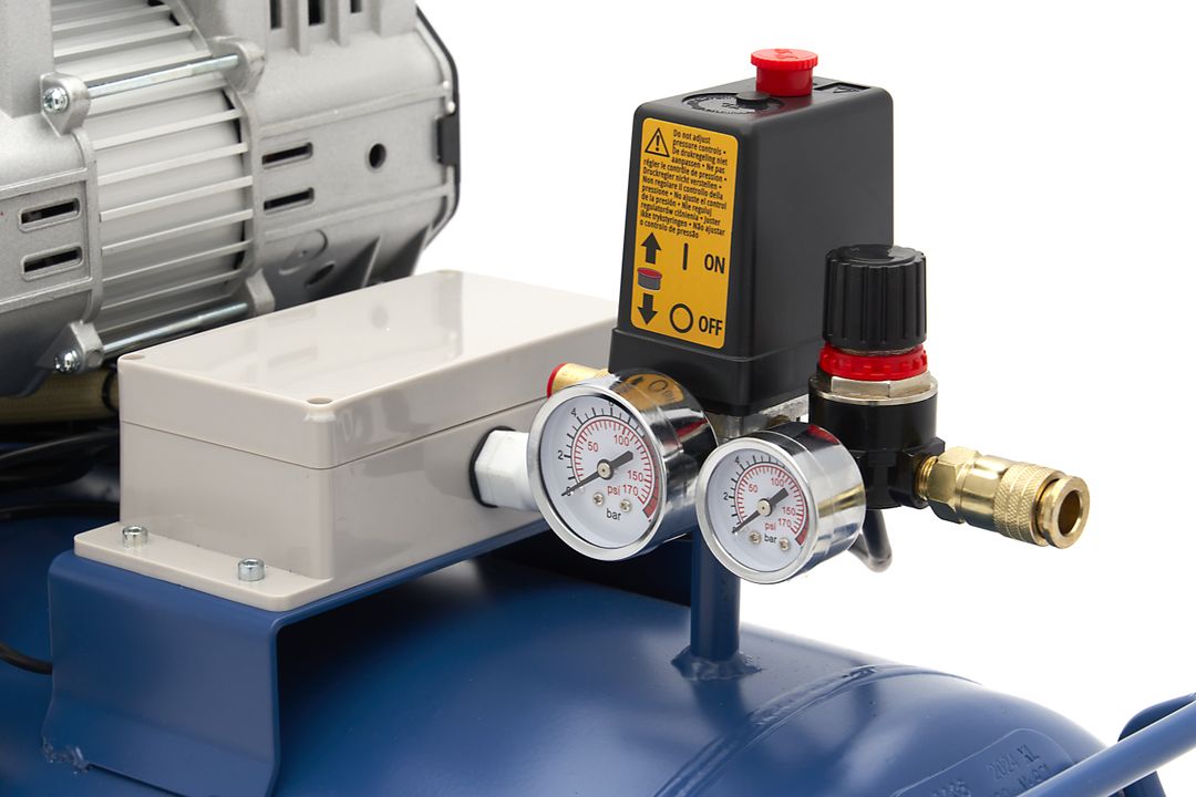 Tichý bezolejový kompresor s nízkou hlučnosťou 90l HBM Machines