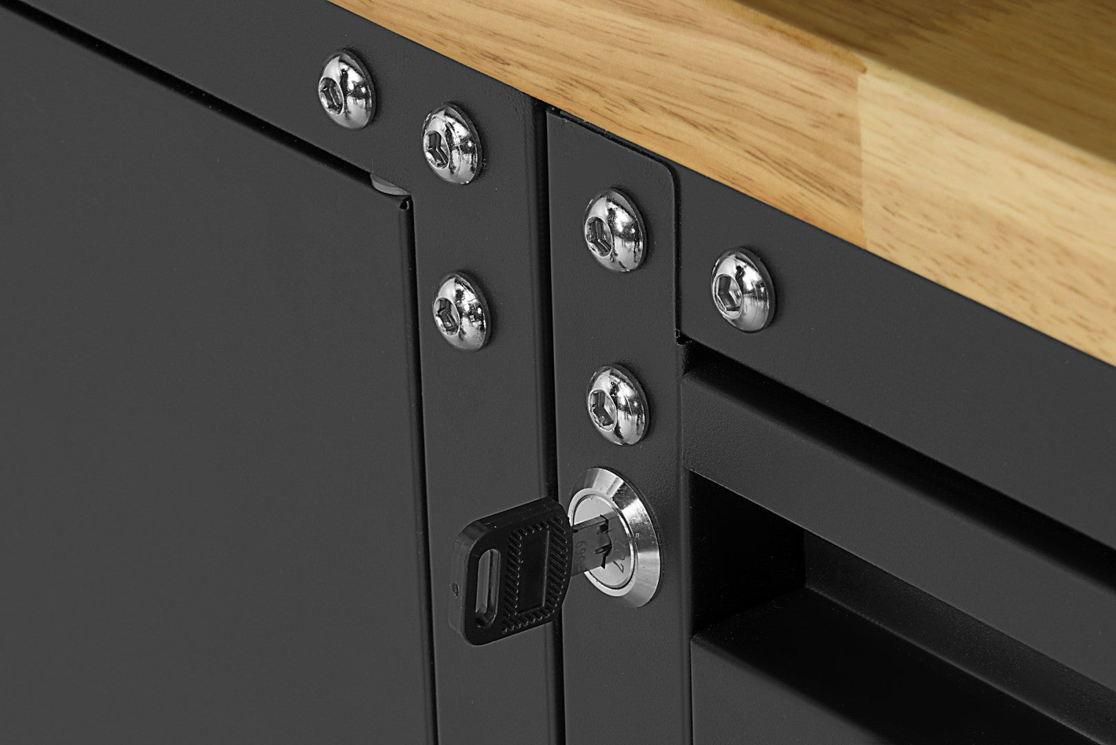 Modulárny kovový nábytok do dielne, prémiová zostava s pracovným stolom 236,5 x 402 x 48,2cm, matná čierna, 16 dielov HBM Machines