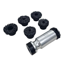 Prípravok na čistenie skrutiek a nábojov kolies, kompatibilný s rázovými uťahovákmi