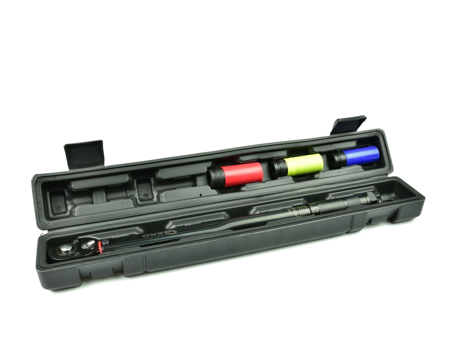 Momentový kľúč 1/2'' 28 - 210Nm so sadou nástrčných hlavíc s ochranou na hliníkové disky