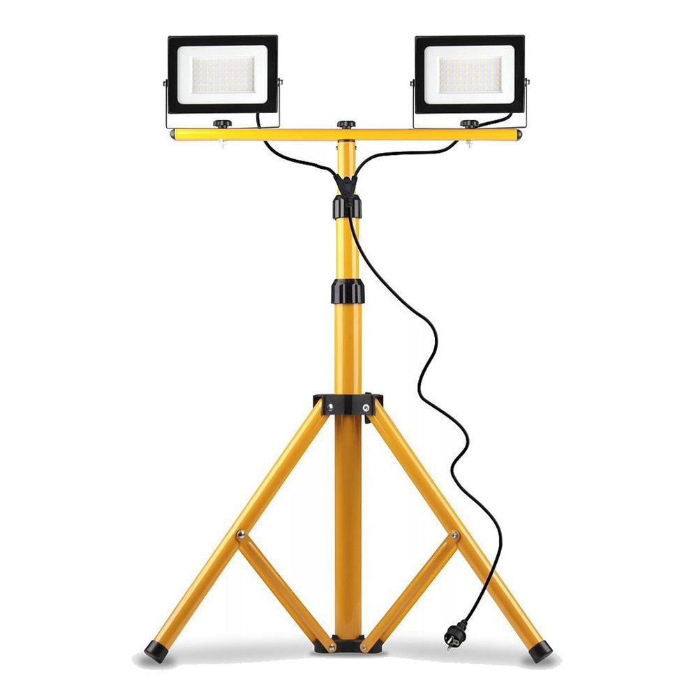 LED SMD reflektor 2 x 50W so statívom trojnožkou, 4500K