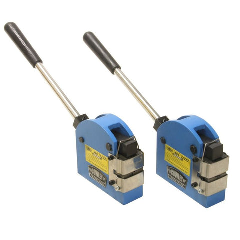 Stroj na spájanie a napínanie kovu