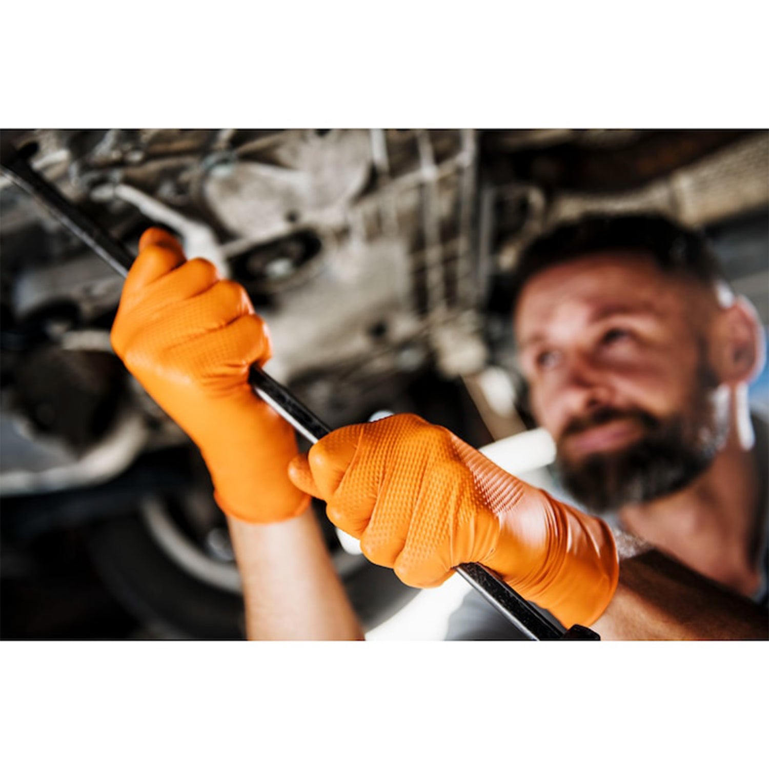 Prémiové nitrilové rukavice Mercator GoGrip One by One, oranžové, veľkosť M, balenie 100ks