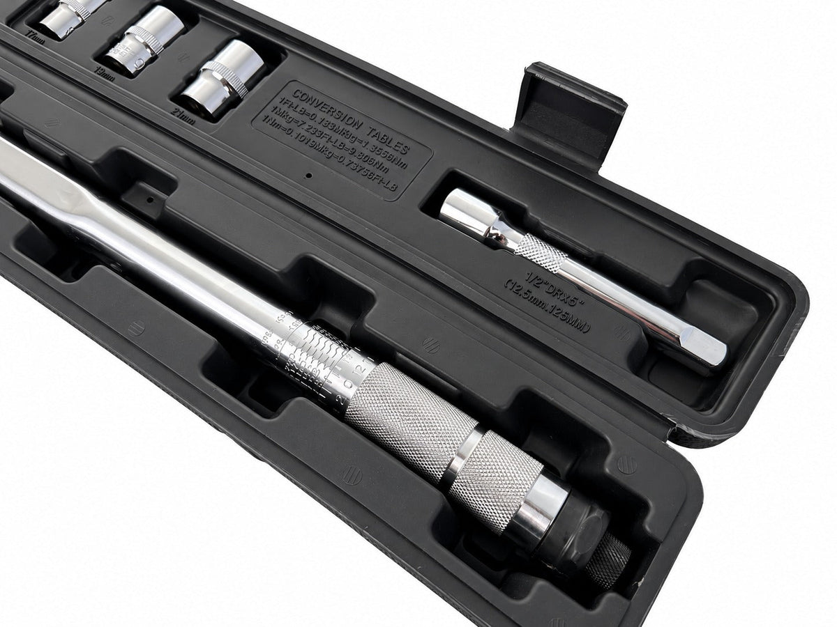 Momentový kľúč 1/2'', 28 - 210Nm, so sadou hlavíc 1/2'' 17, 19, 21mm a predlžovacím nadstavcom 1/2'' Gebo Tools